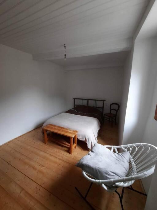 Logement แซ็ง-เอนีมี ภายนอก รูปภาพ